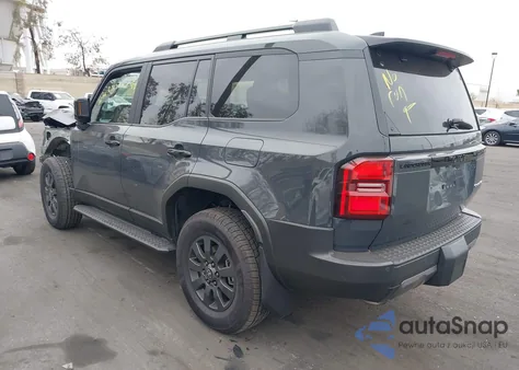 2025 Toyota Land Cruiser z USA, uszkodzony, nr VIN JTEABFAJ8S5018790